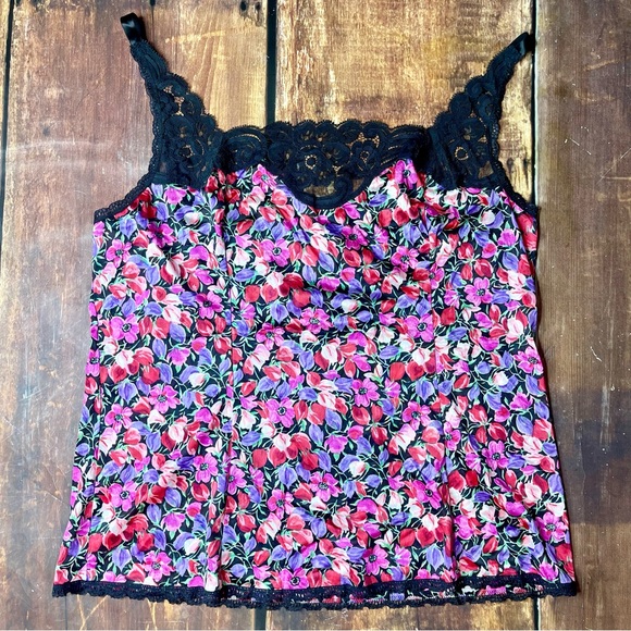 Vintage Lace Floral Camisole. Medium - Picture 2 of 5